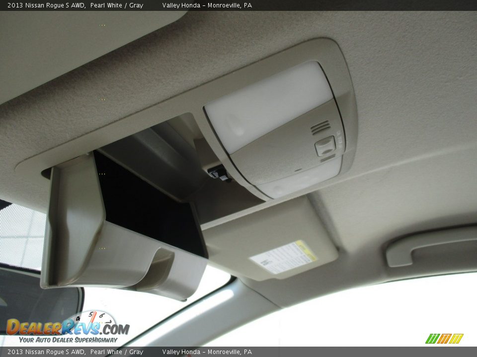 2013 Nissan Rogue S AWD Pearl White / Gray Photo #17