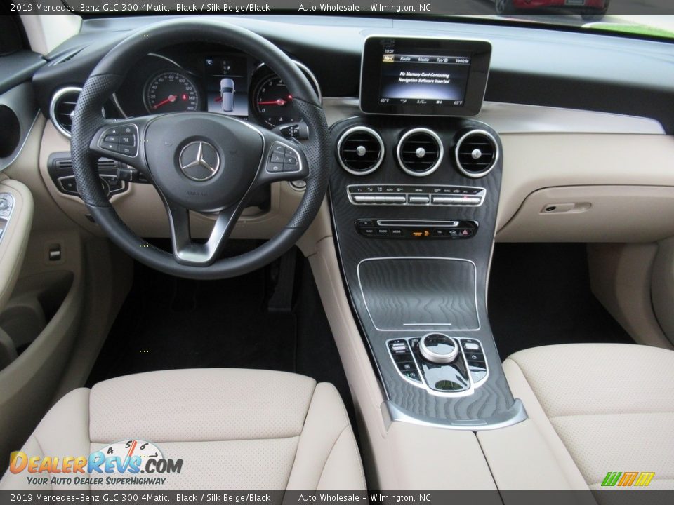 2019 Mercedes-Benz GLC 300 4Matic Black / Silk Beige/Black Photo #15