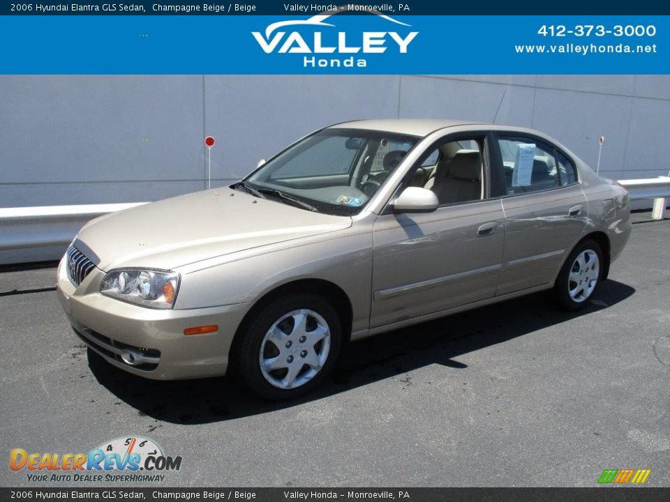 2006 Hyundai Elantra GLS Sedan Champagne Beige / Beige Photo #1