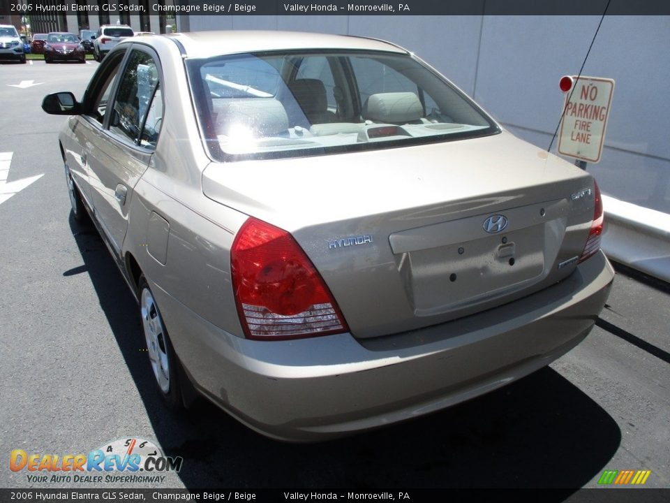 2006 Hyundai Elantra GLS Sedan Champagne Beige / Beige Photo #3