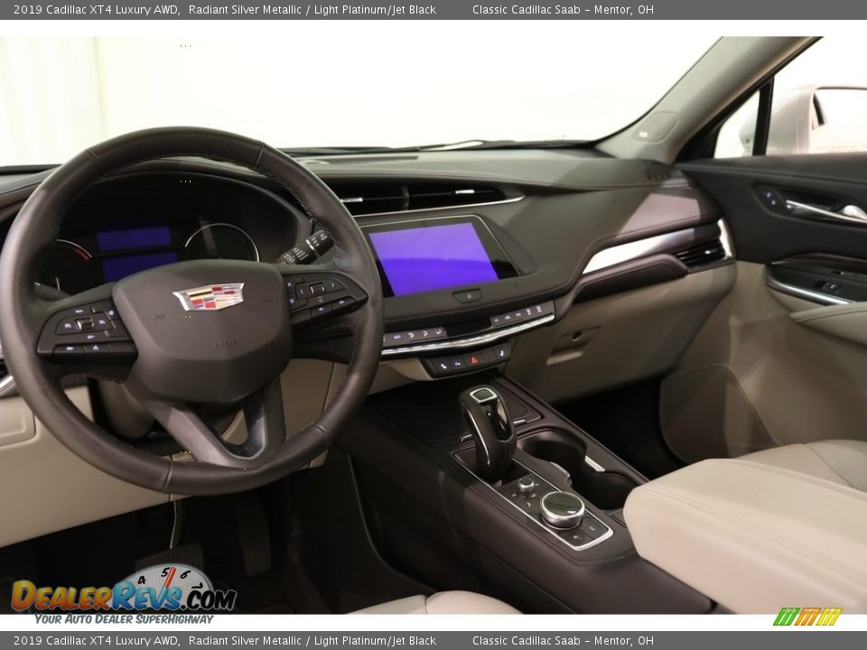 2019 Cadillac XT4 Luxury AWD Radiant Silver Metallic / Light Platinum/Jet Black Photo #7