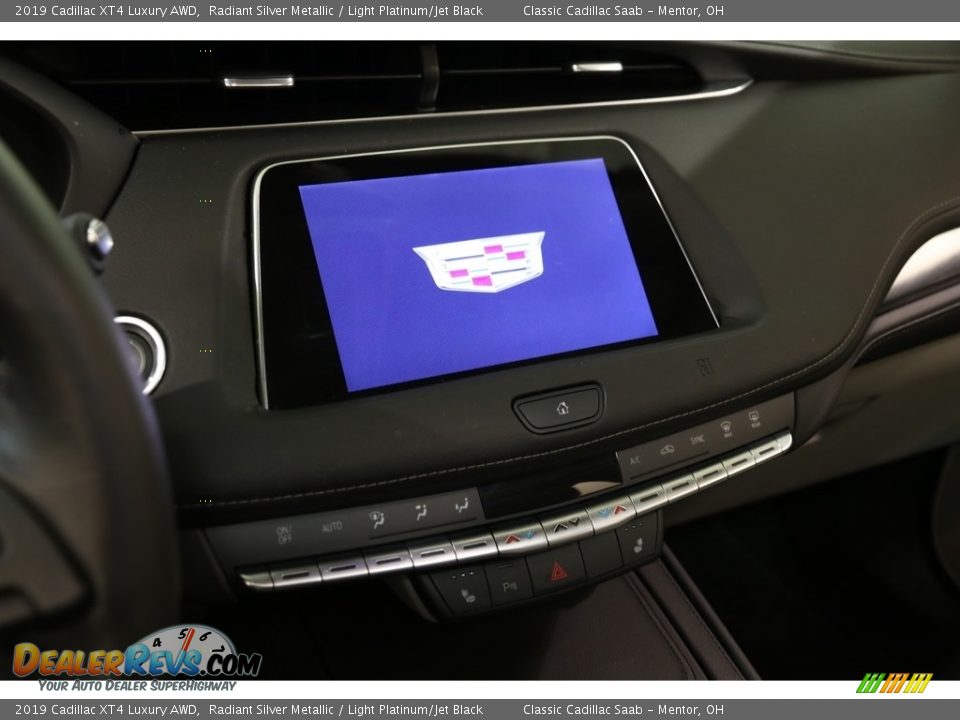 2019 Cadillac XT4 Luxury AWD Radiant Silver Metallic / Light Platinum/Jet Black Photo #10