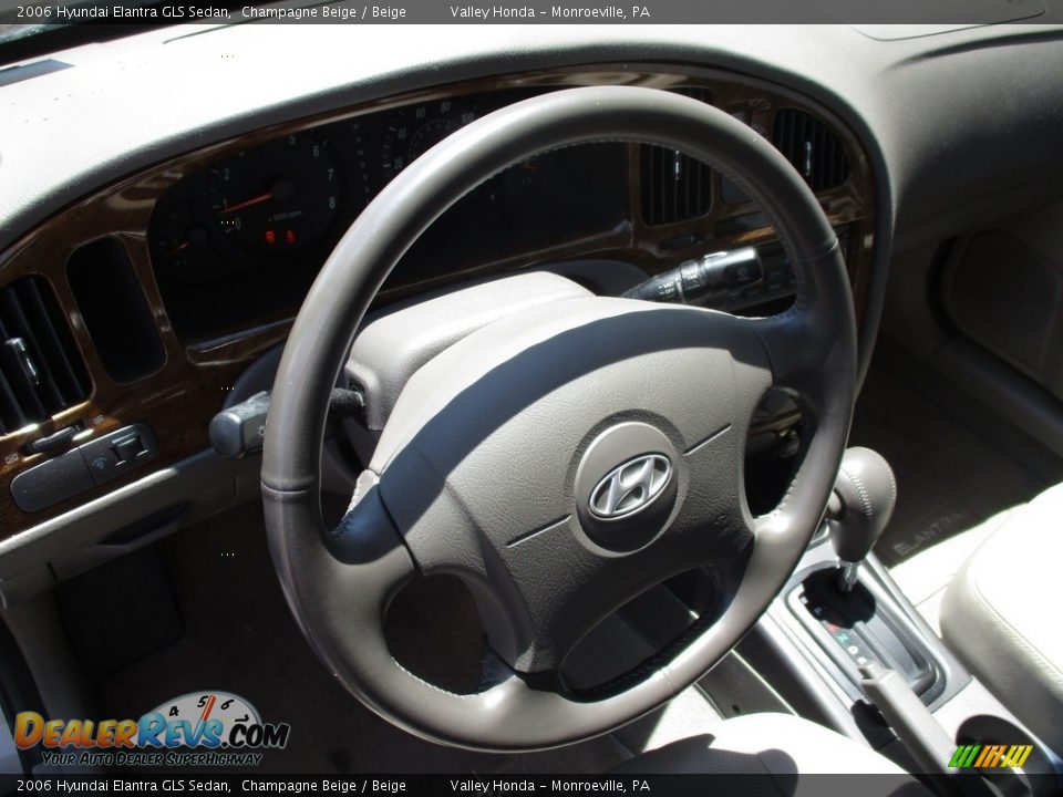 2006 Hyundai Elantra GLS Sedan Champagne Beige / Beige Photo #13