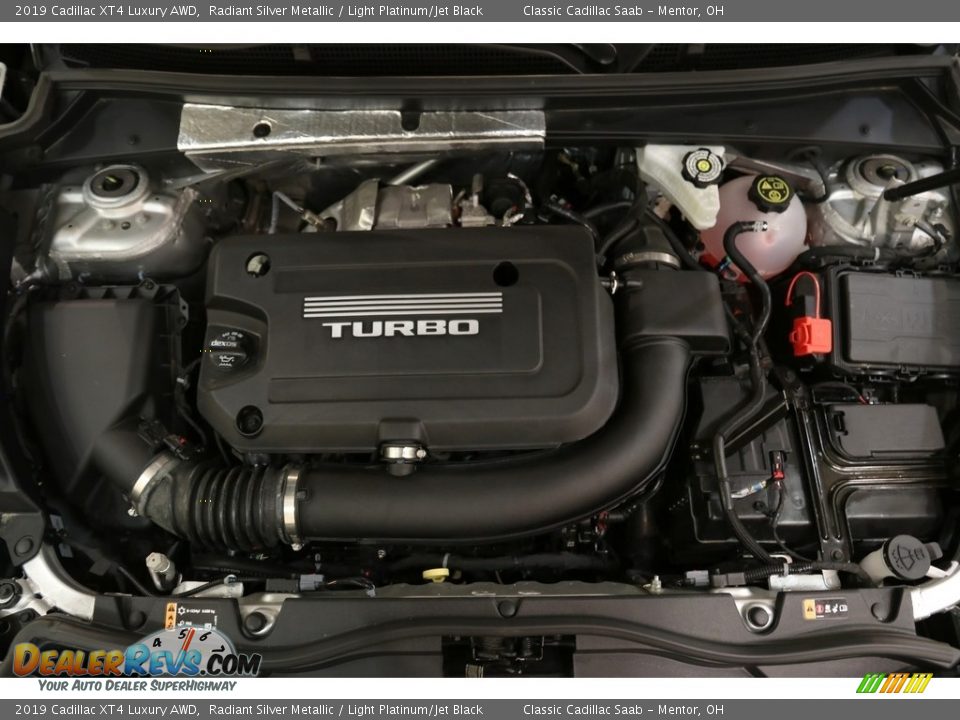 2019 Cadillac XT4 Luxury AWD Radiant Silver Metallic / Light Platinum/Jet Black Photo #24