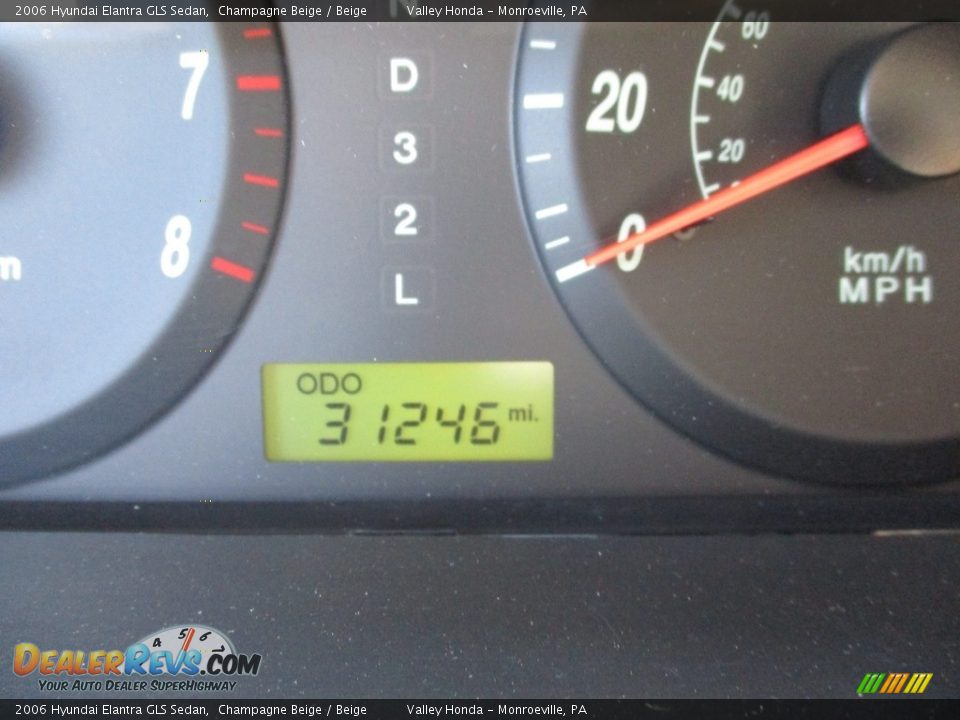 2006 Hyundai Elantra GLS Sedan Champagne Beige / Beige Photo #20