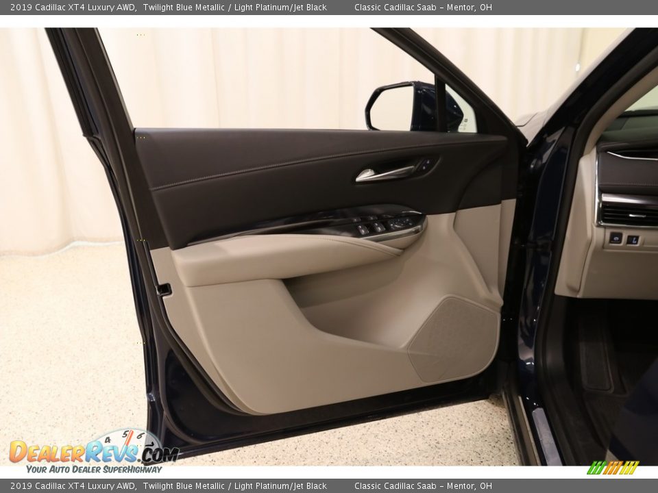 2019 Cadillac XT4 Luxury AWD Twilight Blue Metallic / Light Platinum/Jet Black Photo #4