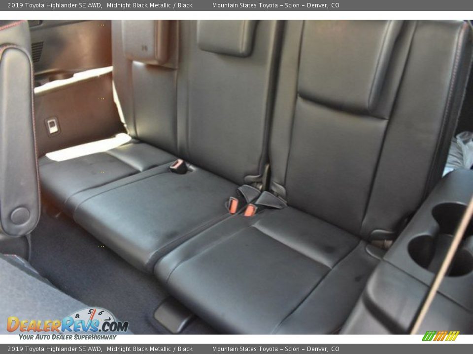 2019 Toyota Highlander SE AWD Midnight Black Metallic / Black Photo #11