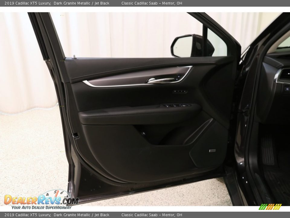 2019 Cadillac XT5 Luxury Dark Granite Metallic / Jet Black Photo #4