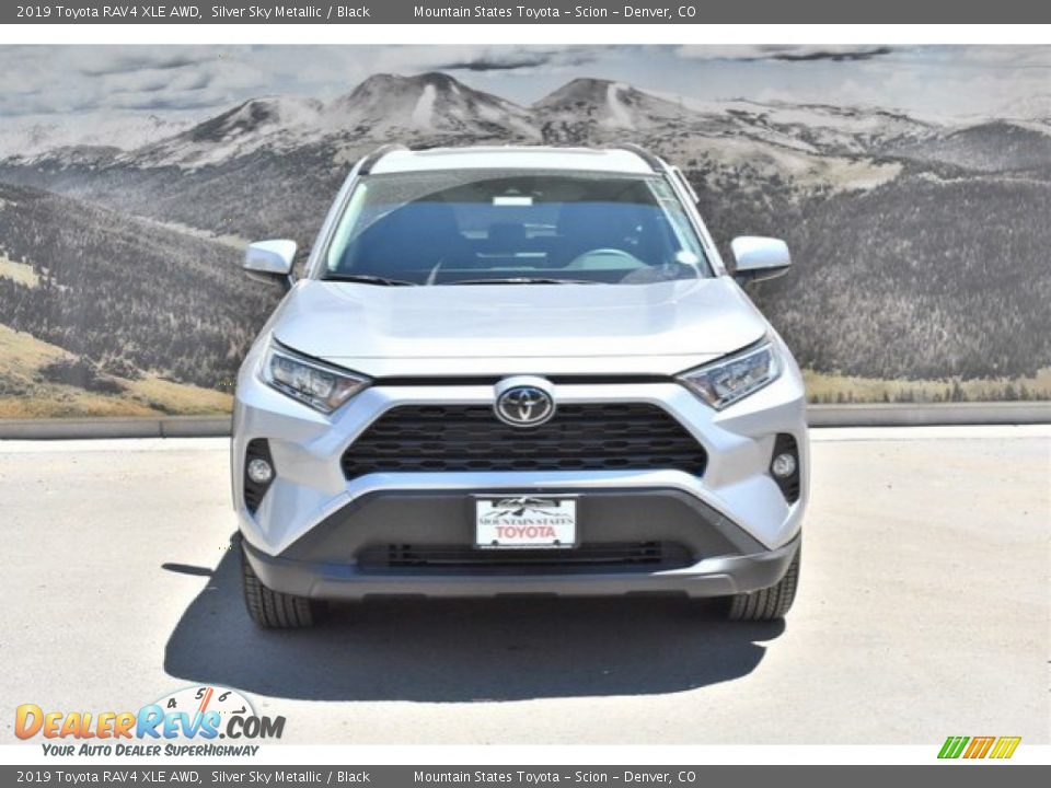 2019 Toyota RAV4 XLE AWD Silver Sky Metallic / Black Photo #2