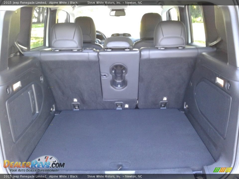 2015 Jeep Renegade Limited Alpine White / Black Photo #12