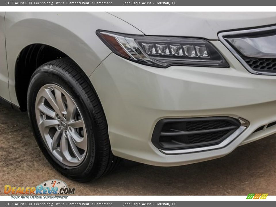 2017 Acura RDX Technology White Diamond Pearl / Parchment Photo #10