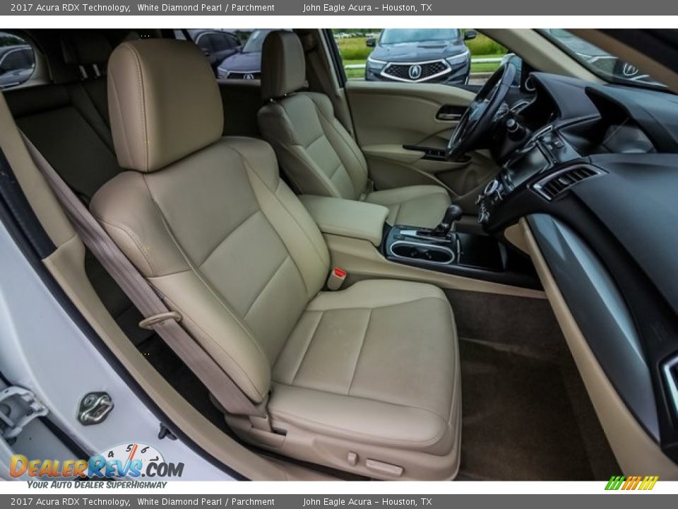 2017 Acura RDX Technology White Diamond Pearl / Parchment Photo #28