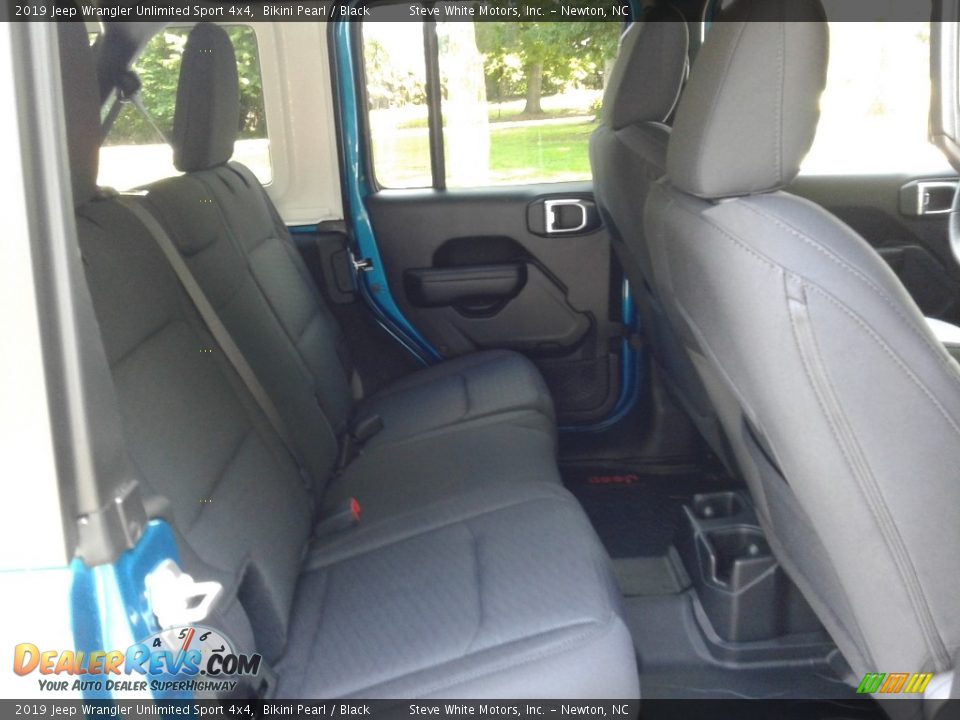 2019 Jeep Wrangler Unlimited Sport 4x4 Bikini Pearl / Black Photo #14
