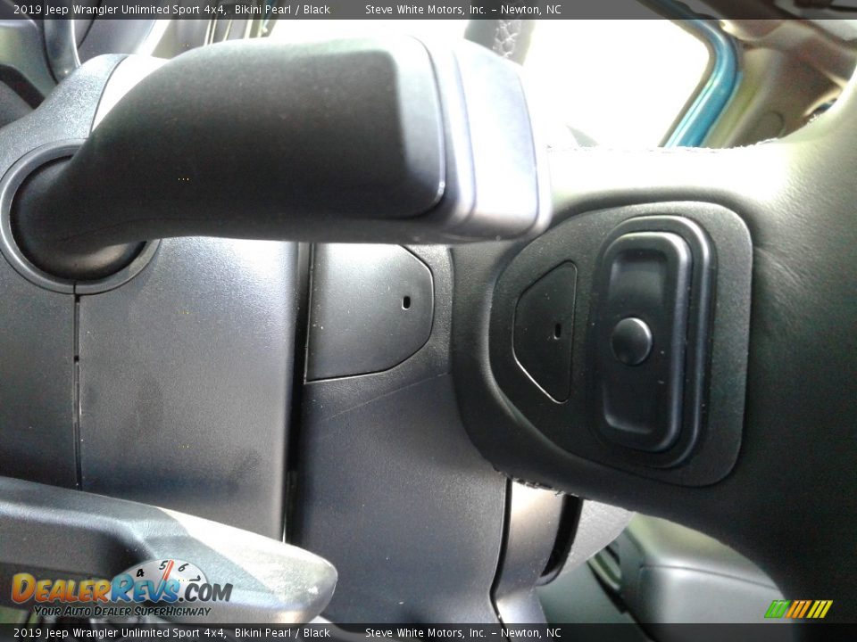 2019 Jeep Wrangler Unlimited Sport 4x4 Bikini Pearl / Black Photo #16