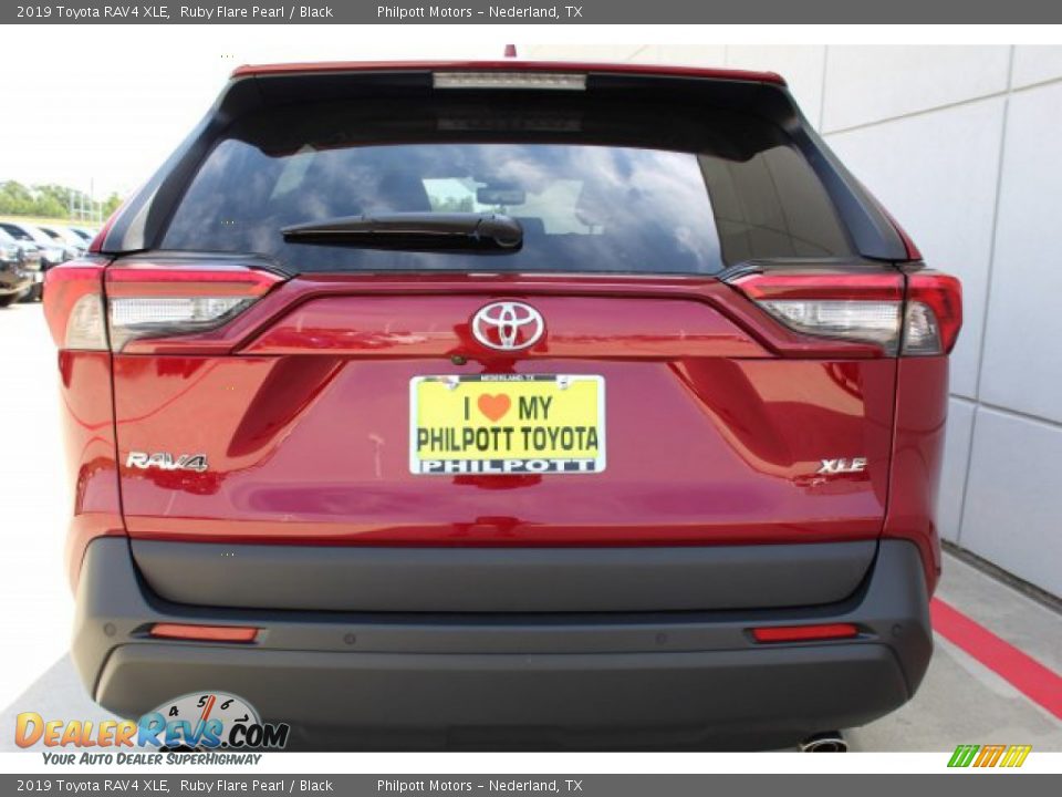2019 Toyota RAV4 XLE Ruby Flare Pearl / Black Photo #7