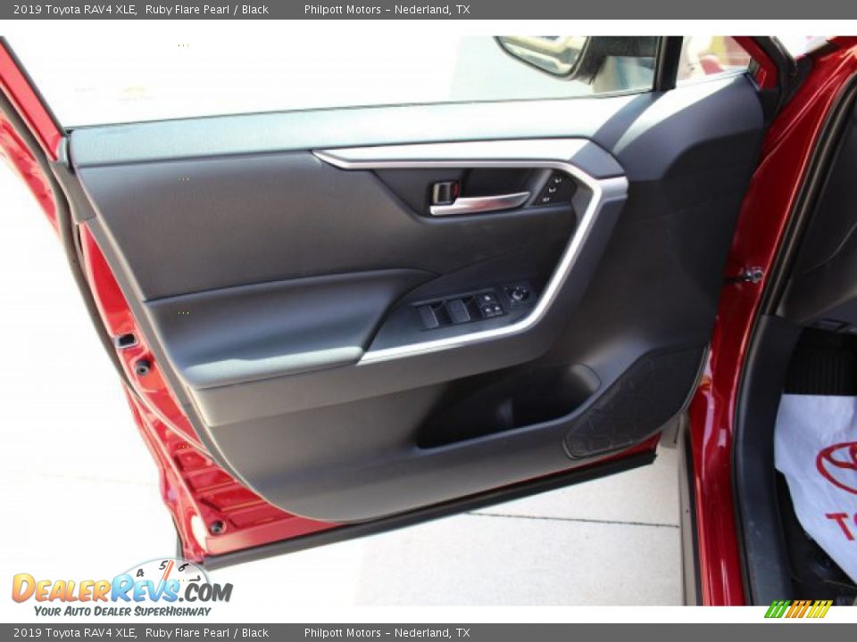 2019 Toyota RAV4 XLE Ruby Flare Pearl / Black Photo #9