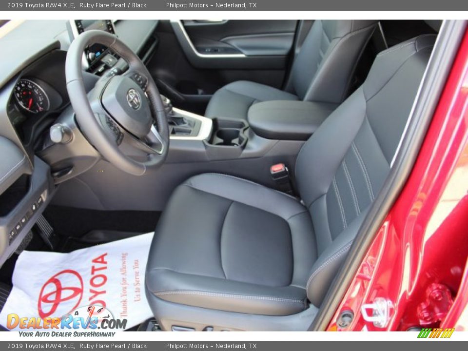 2019 Toyota RAV4 XLE Ruby Flare Pearl / Black Photo #10
