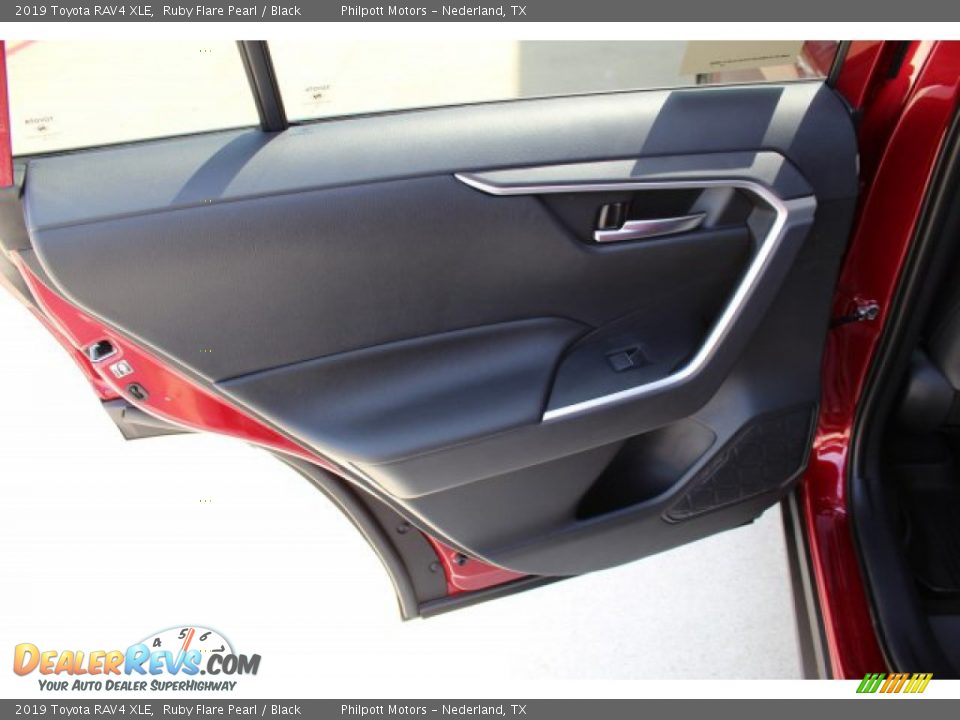 2019 Toyota RAV4 XLE Ruby Flare Pearl / Black Photo #21