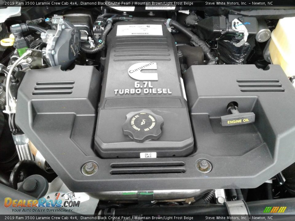 2019 Ram 3500 Laramie Crew Cab 4x4 6.7 Liter OHV 24-Valve Cummins Turbo-Diesel Inline 6 Cylinder Engine Photo #34