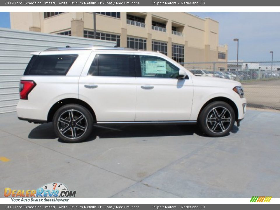 2019 Ford Expedition Limited White Platinum Metallic Tri-Coat / Medium Stone Photo #10