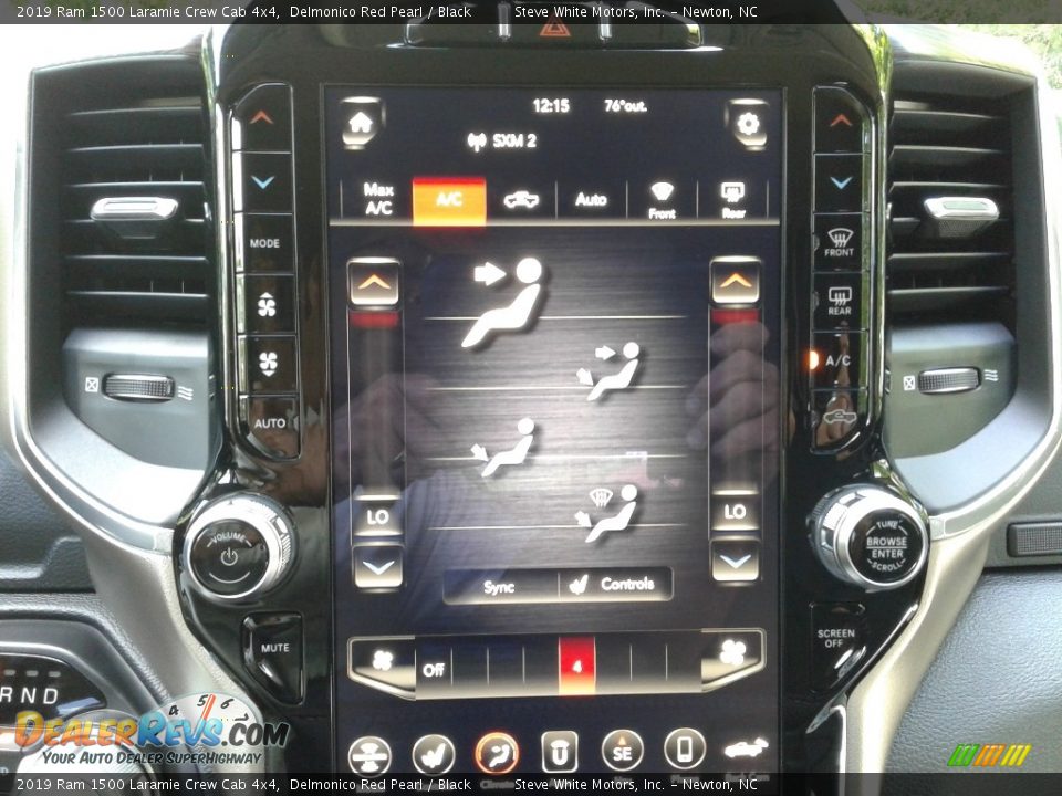 2019 Ram 1500 Laramie Crew Cab 4x4 Delmonico Red Pearl / Black Photo #28