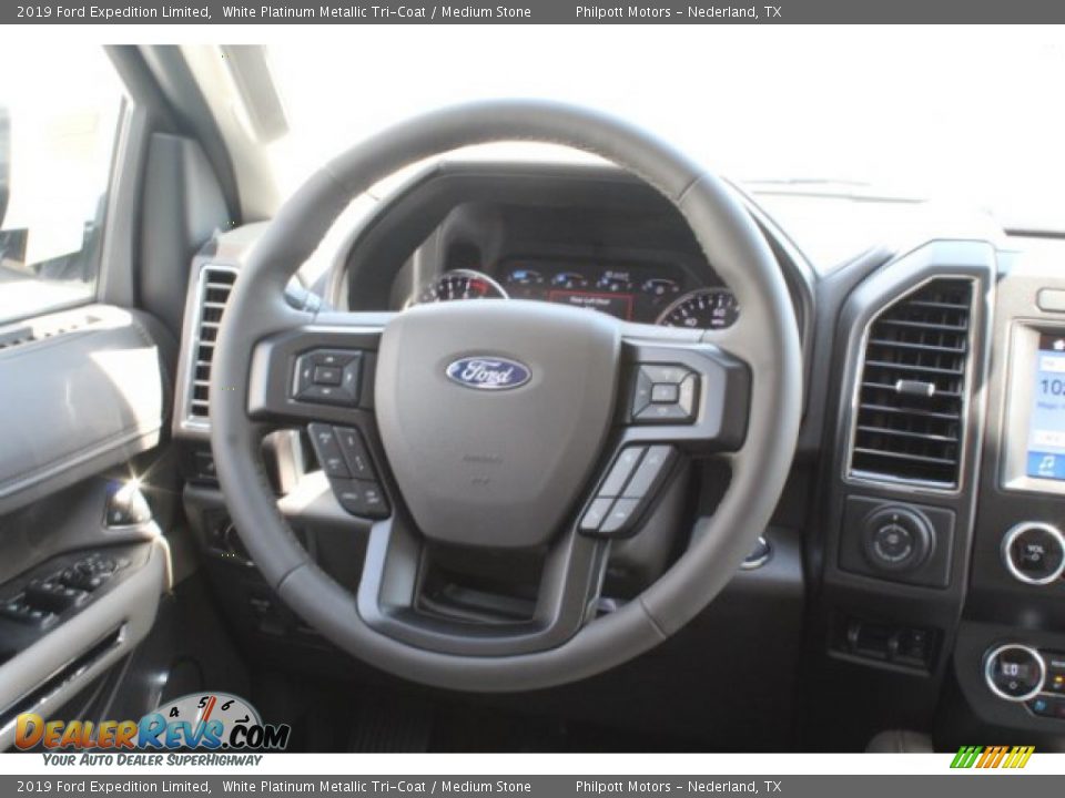 2019 Ford Expedition Limited White Platinum Metallic Tri-Coat / Medium Stone Photo #23