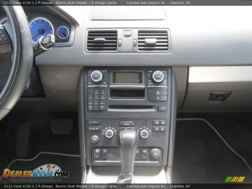 2013 Volvo XC90 3.2 R-Design Electric Silver Metallic / R-Design Calcite Photo #15