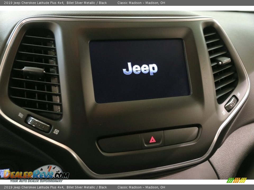 2019 Jeep Cherokee Latitude Plus 4x4 Billet Silver Metallic / Black Photo #11