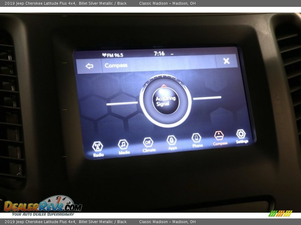 2019 Jeep Cherokee Latitude Plus 4x4 Billet Silver Metallic / Black Photo #15
