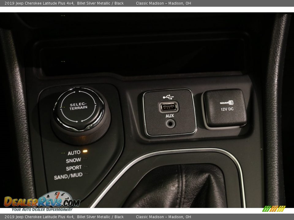 2019 Jeep Cherokee Latitude Plus 4x4 Billet Silver Metallic / Black Photo #19