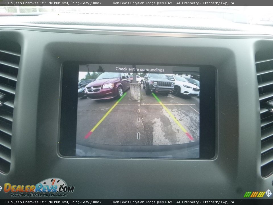 2019 Jeep Cherokee Latitude Plus 4x4 Sting-Gray / Black Photo #16