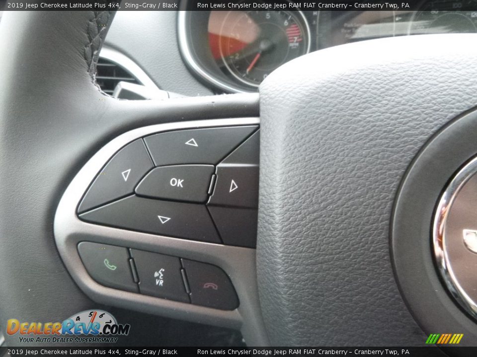 2019 Jeep Cherokee Latitude Plus 4x4 Sting-Gray / Black Photo #18
