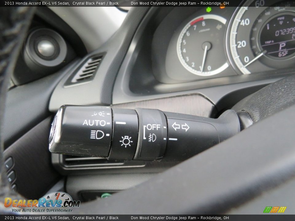 2013 Honda Accord EX-L V6 Sedan Crystal Black Pearl / Black Photo #19