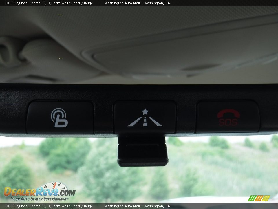 2016 Hyundai Sonata SE Quartz White Pearl / Beige Photo #18