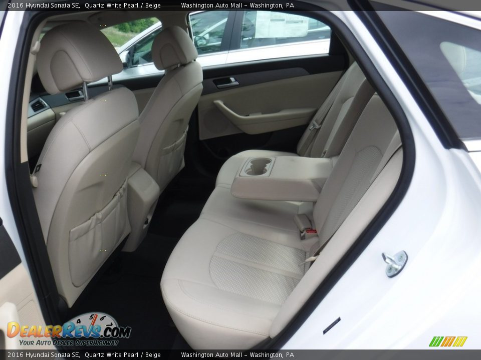 2016 Hyundai Sonata SE Quartz White Pearl / Beige Photo #21