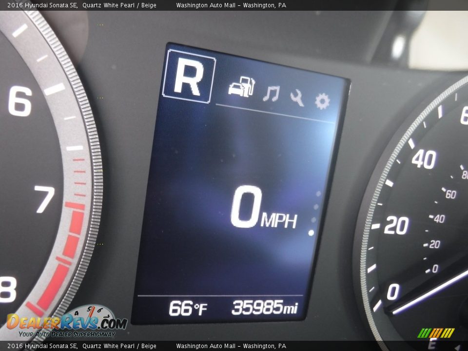 2016 Hyundai Sonata SE Quartz White Pearl / Beige Photo #25