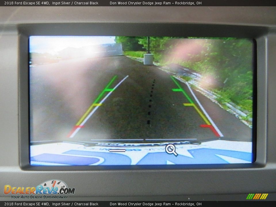 2018 Ford Escape SE 4WD Ingot Silver / Charcoal Black Photo #2
