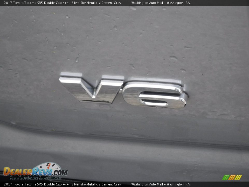2017 Toyota Tacoma SR5 Double Cab 4x4 Silver Sky Metallic / Cement Gray Photo #13