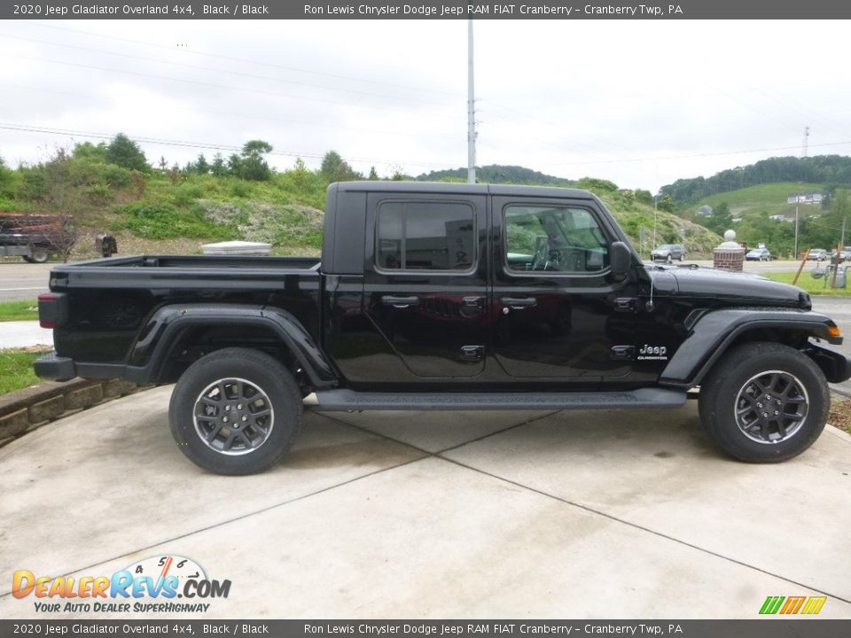 Black 2020 Jeep Gladiator Overland 4x4 Photo #6