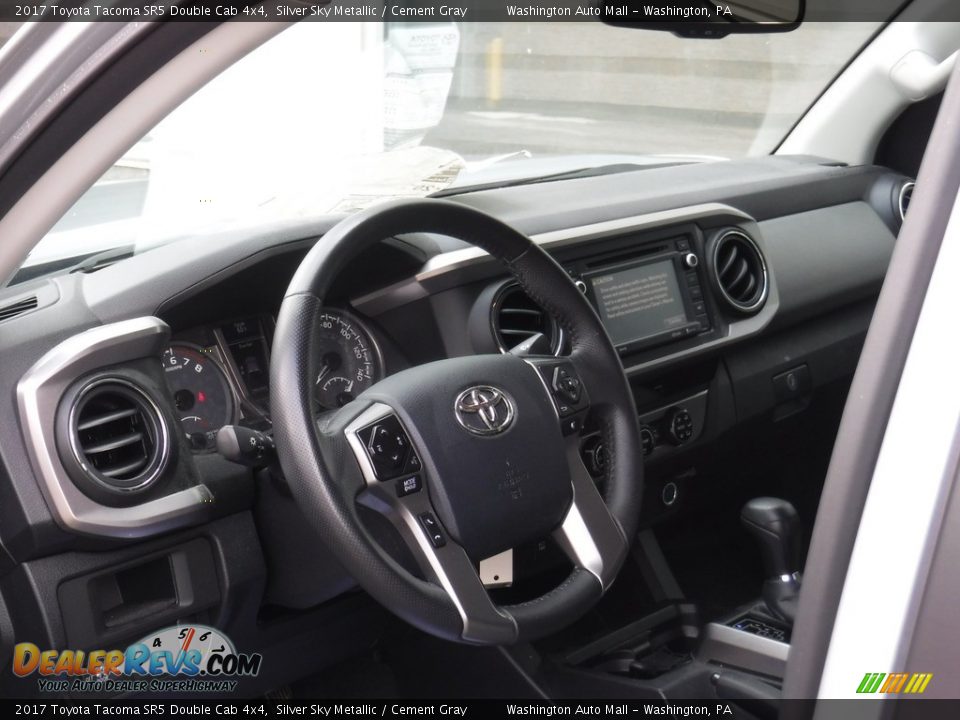 2017 Toyota Tacoma SR5 Double Cab 4x4 Silver Sky Metallic / Cement Gray Photo #15