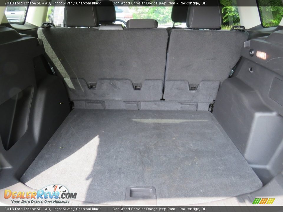 2018 Ford Escape SE 4WD Ingot Silver / Charcoal Black Photo #15