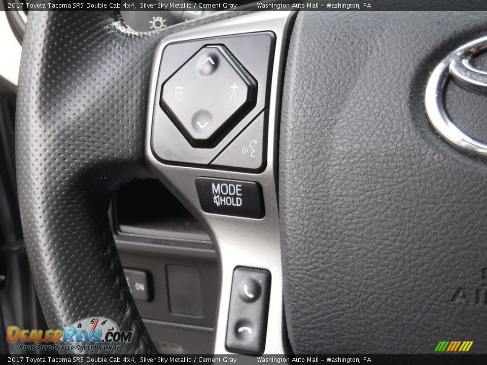 2017 Toyota Tacoma SR5 Double Cab 4x4 Silver Sky Metallic / Cement Gray Photo #23