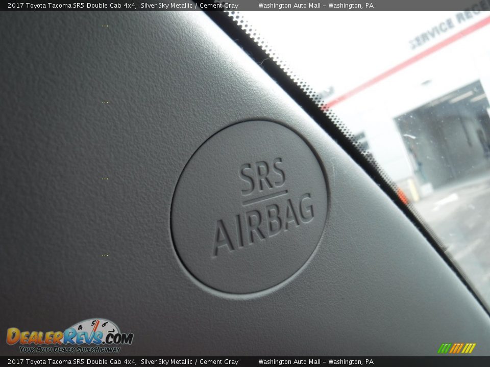 2017 Toyota Tacoma SR5 Double Cab 4x4 Silver Sky Metallic / Cement Gray Photo #24