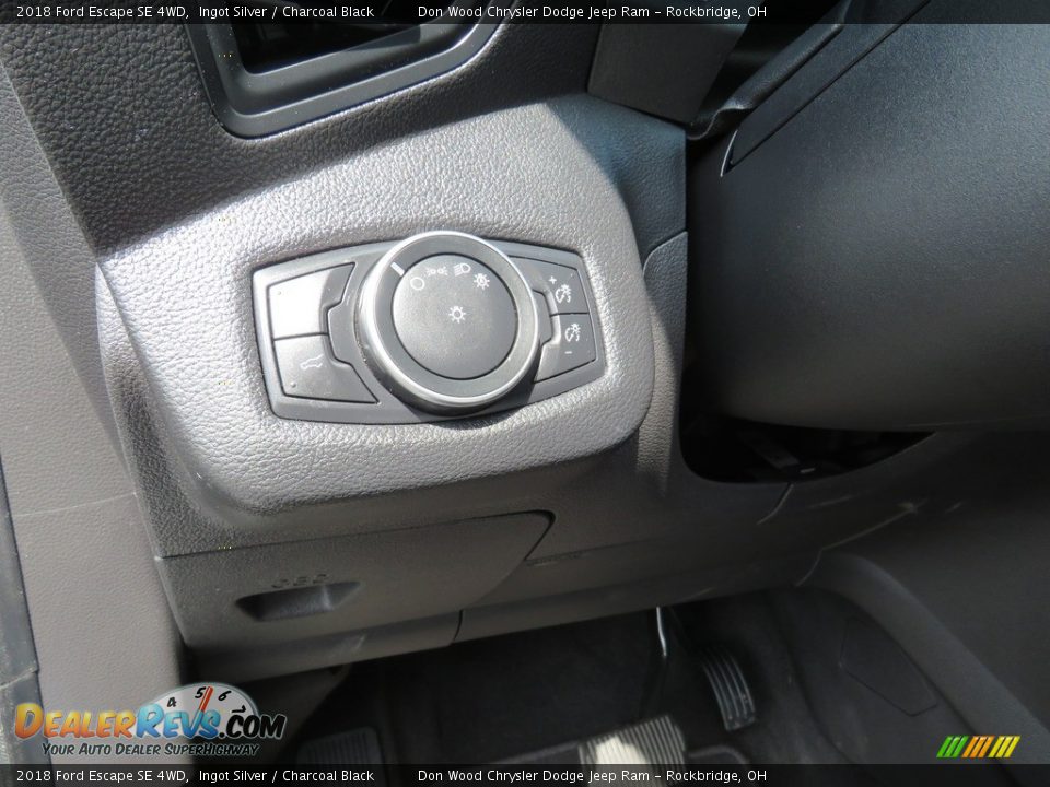 2018 Ford Escape SE 4WD Ingot Silver / Charcoal Black Photo #19