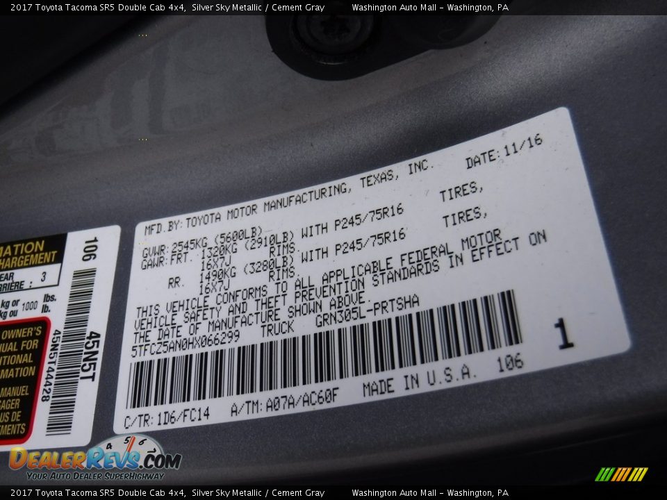 2017 Toyota Tacoma SR5 Double Cab 4x4 Silver Sky Metallic / Cement Gray Photo #28