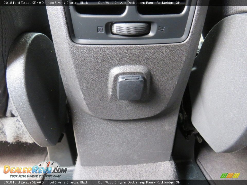 2018 Ford Escape SE 4WD Ingot Silver / Charcoal Black Photo #26