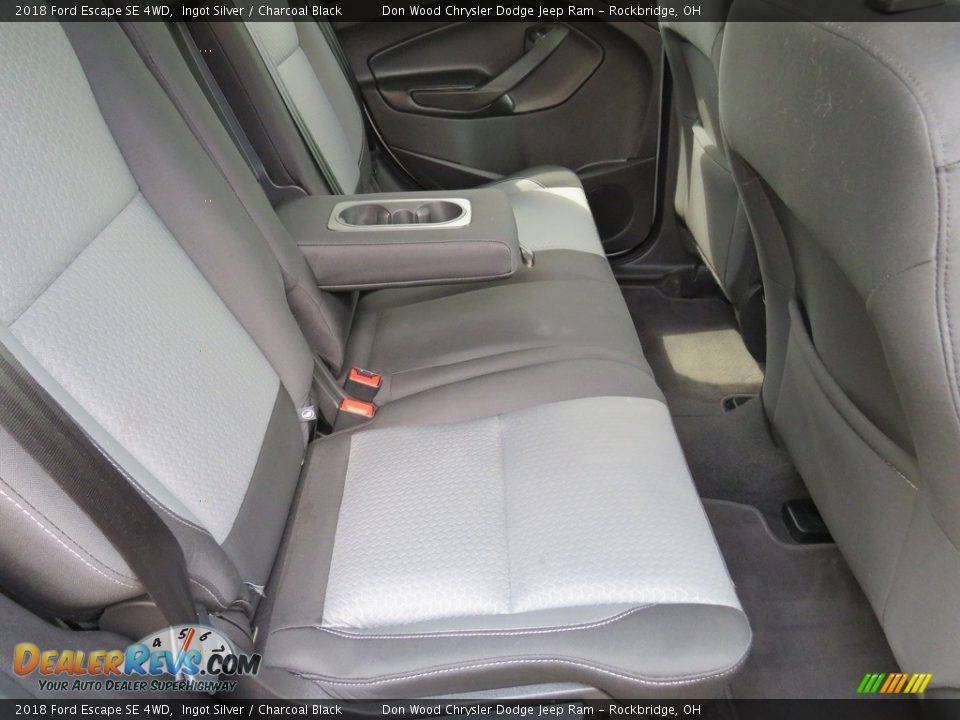 2018 Ford Escape SE 4WD Ingot Silver / Charcoal Black Photo #29