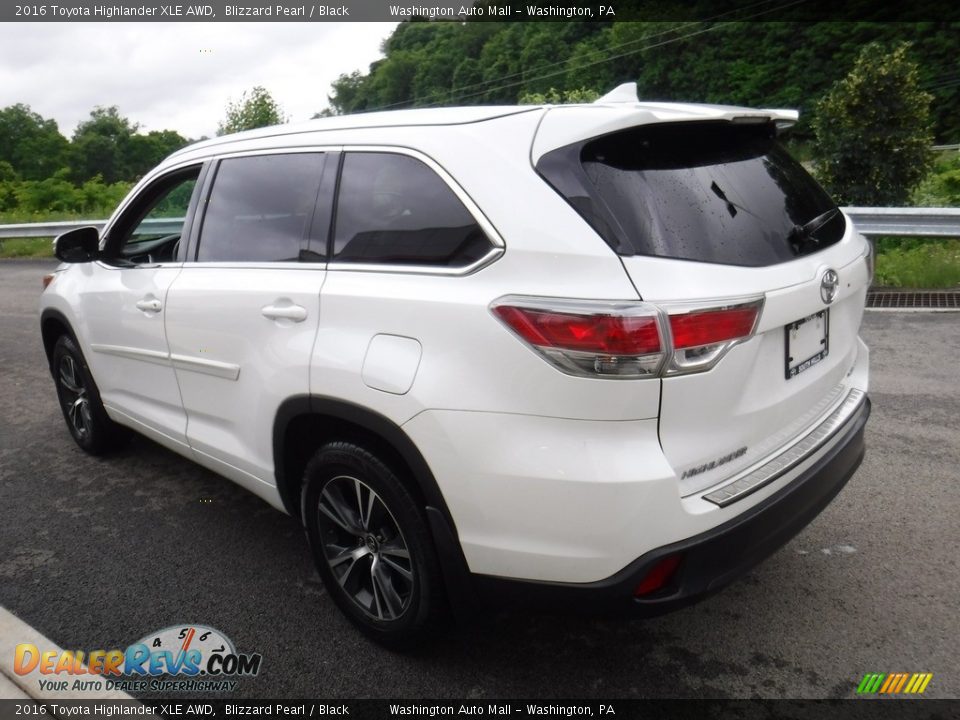 2016 Toyota Highlander XLE AWD Blizzard Pearl / Black Photo #8