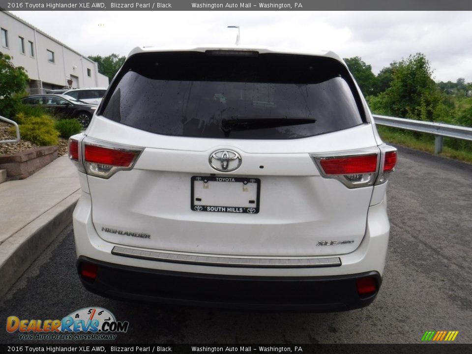 2016 Toyota Highlander XLE AWD Blizzard Pearl / Black Photo #9