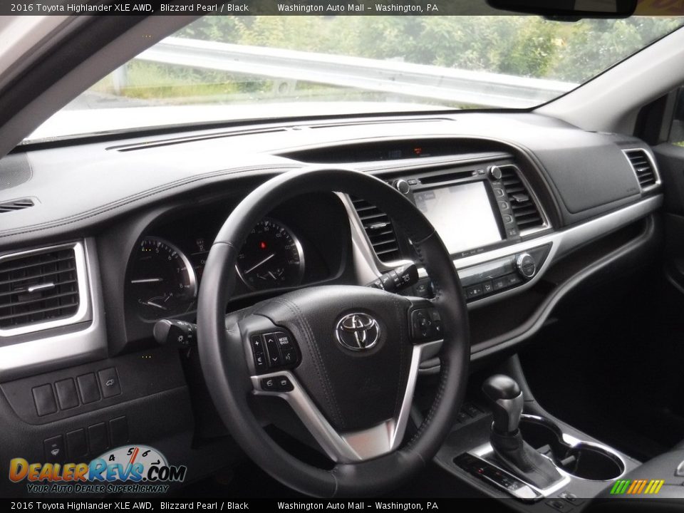 2016 Toyota Highlander XLE AWD Blizzard Pearl / Black Photo #12